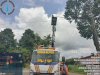Pembaruan Sistem Penerangan Jalan Berlangsung di Kepurun, Tim PJU Pasang Lampu LED Hemat Energi
