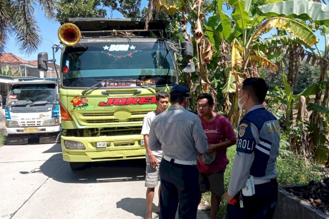 Giat Penertiban Kelaikan Jalan