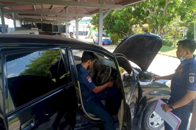 Pengujian Laik Kendaraan Lelang di KPU dan Bank Klaten