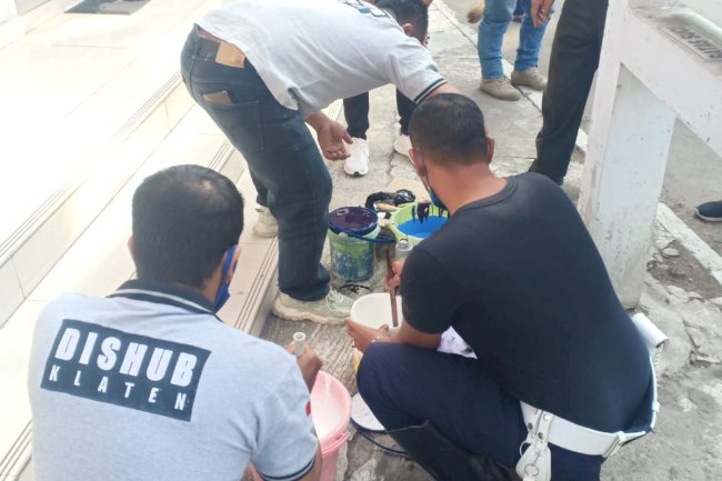 gotong royong di kantor Dishub