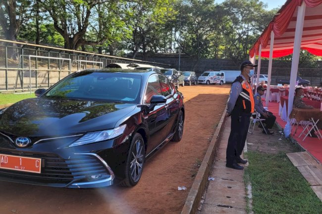 Pengawalan Bupati Senam Massal di Stadion Trikoyo