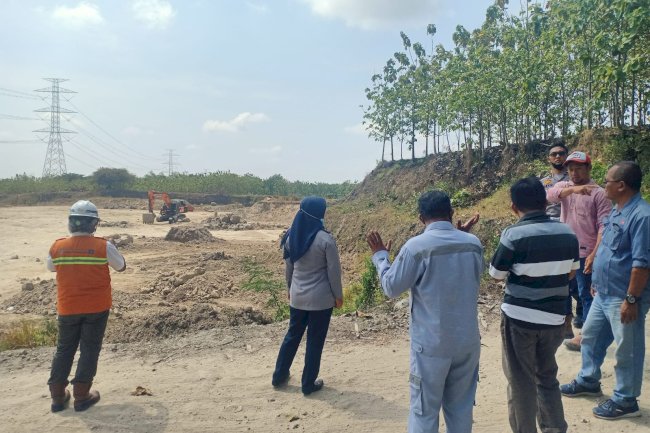 Pengecekan jalur material tol