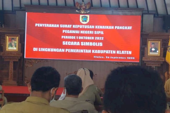 Penyerahan SK Kenaikan Pangkat Periode Oktober 2021