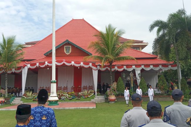 Upacara Hari Pahlawan Nasional