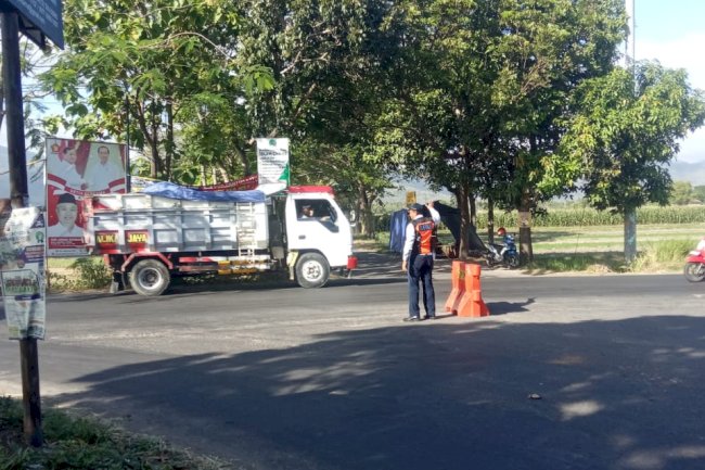 Pemantauan truk urug gol C