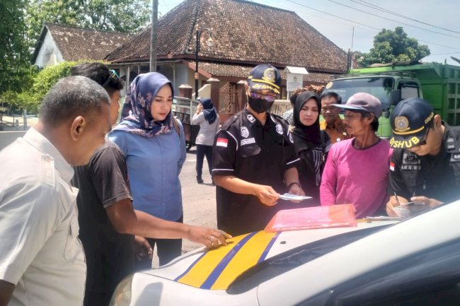 Pengawasan Jalur Golongan C di Juwiring, 4 Kendaraan Ditindak