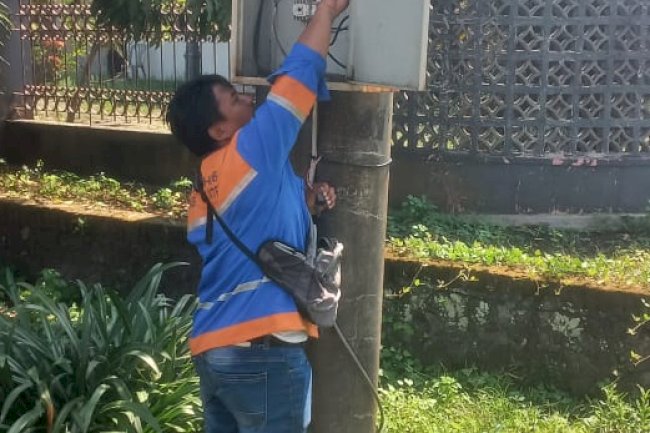 Angin Kencang Putuskan Kabel PJU di Purbakala–Bugisan, Dishub Klaten Turun Tangan Kilat!