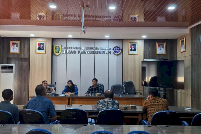 Tertib Parkir Dimulai! Dishub Klaten Gelar Rapat Koordinasi Pengelolaan Parkir RM. Bakso Idola: Bus Wajib ke Kantong Parkir, Berhenti Sembarangan Dilarang!
