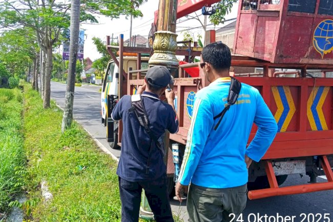 Upgrade Teknologi PJU Terminal Ir. Soekarno: Dinas Perhubungan Ganti Photo Cell untuk Otomasi Penerangan
