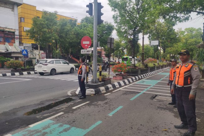 Dishub Klaten Sukses Gelar Pengaturan Lalu Lintas: Peringatan Sumpah Pemuda Berlangsung Aman dan Tertib!