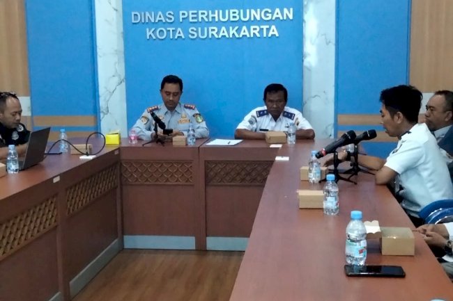 Belajar dari yang Terbaik! Dishub Klaten Lakukan Studi Komparasi Pengelolaan Parkir ke Dishub Surakarta
