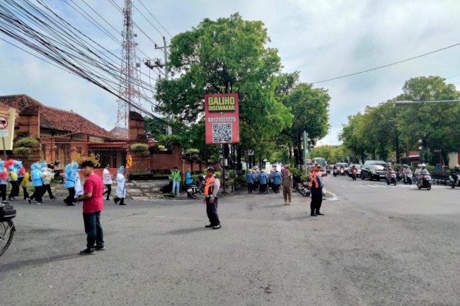 Keselamatan Lalin Terjamin! Dishub Klaten Sukses Kelola Traffic Management Acara HKN Jalan Sehat