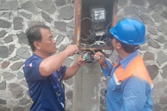 Lampu Depan Koramil Karangnongko Terang Benderang! Dishub Klaten Ganti Kontactor Jagalan