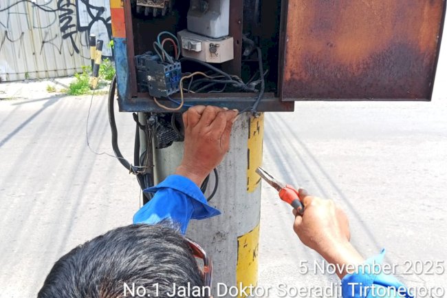 Bau Gosong di Bendo Gantungan: Tim Teknis Tangkap Kontraktor Terbakar Sebelum Terlambat