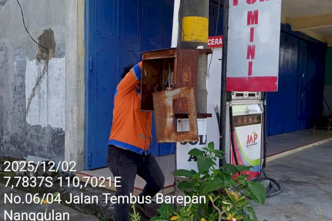 Pemeliharaan PJU di Nanggulan Terus Diperkuat, Dishub Klaten Pastikan Jalan Terang Benderang Untuk Keselamatan Masyarakat