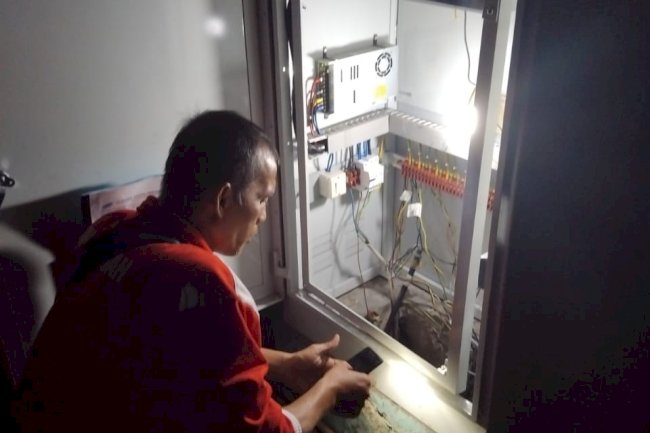 Lampu Merah Karang Delanggu Kembali Hidup! Tim Dishub dan BPTD Sigap Atasi Gangguan