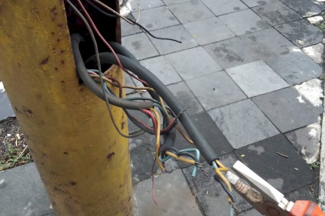 Dari Aduan Warga hingga Perbaikan Cepat: Kabel di SDN 1 Klaten Sekarang Aman Dikelola Dishub Klaten