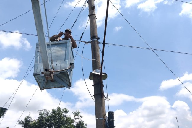 Jalan Ngupit Kembali Terang Benderang! Tim PJU Dishub Klaten Sukses Atasi Gangguan di Dua Titik