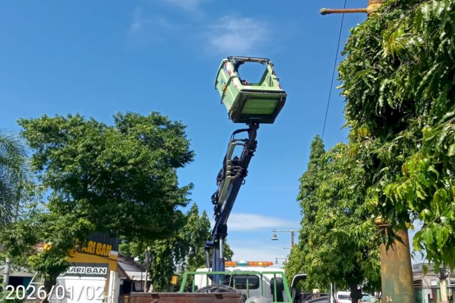 Perbaikan Lampu PJU Belang Wetan, Ruas Jogja-Solo 2 Januari 2026 