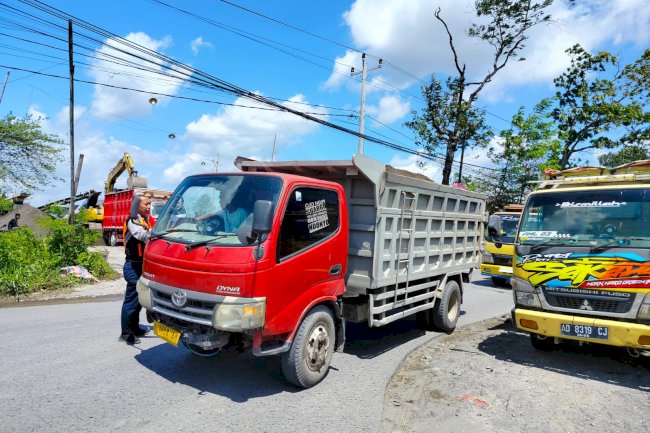 Sosialisasi Pembatasan Angkutan Galian Gol C Lebaran 2026, Dishub Klaten Turun ke 4 Titik Ruas Jalan