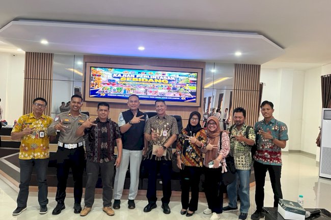 Aturan Berubah, Penjaga Palang Kereta Kini Wajib Bersertifikat KAI