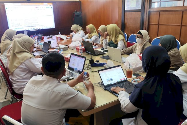 Kejar Deadline! Tim IKK Klaten Bedah Kualitas Perbup MRLL