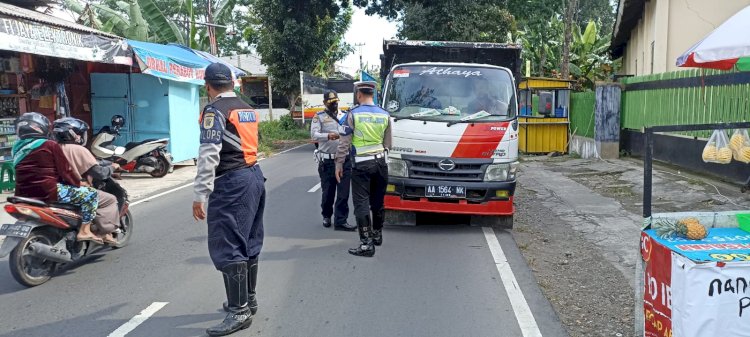 Giat operasi truk golongan C