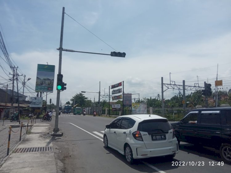  Perbaikan Traffic light