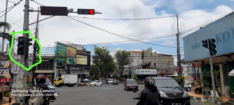 perbaikan dan penggantian led traffic light