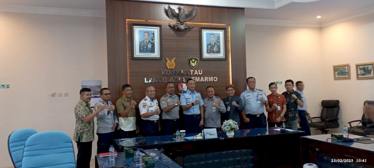 Rapat mengoptimalisasikan Bandara Adi Soemarmo