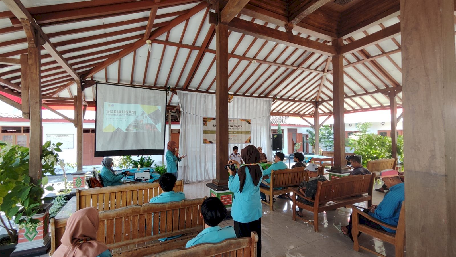 Perlintasan Sebidang Kalurahan Taji Prambanan