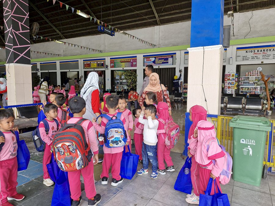 Sadar Lalu Lintas bersama TK Pertiwi Prambanan