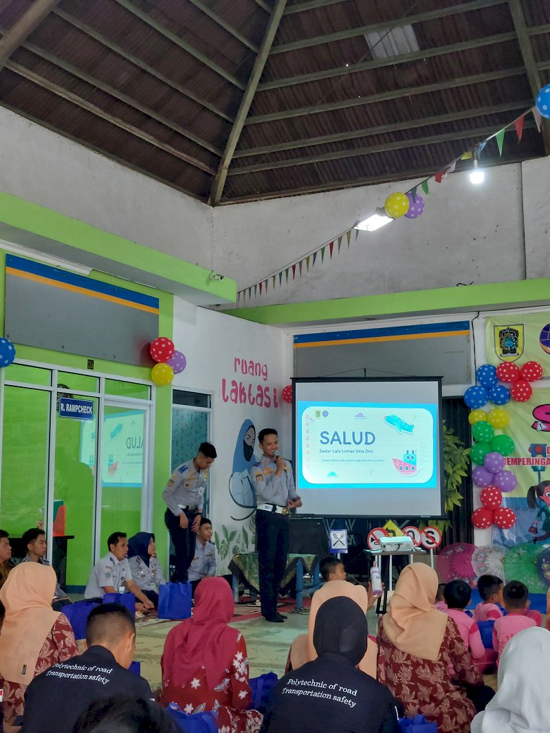 Sadar Lalu Lintas bersama TK Pertiwi Prambanan