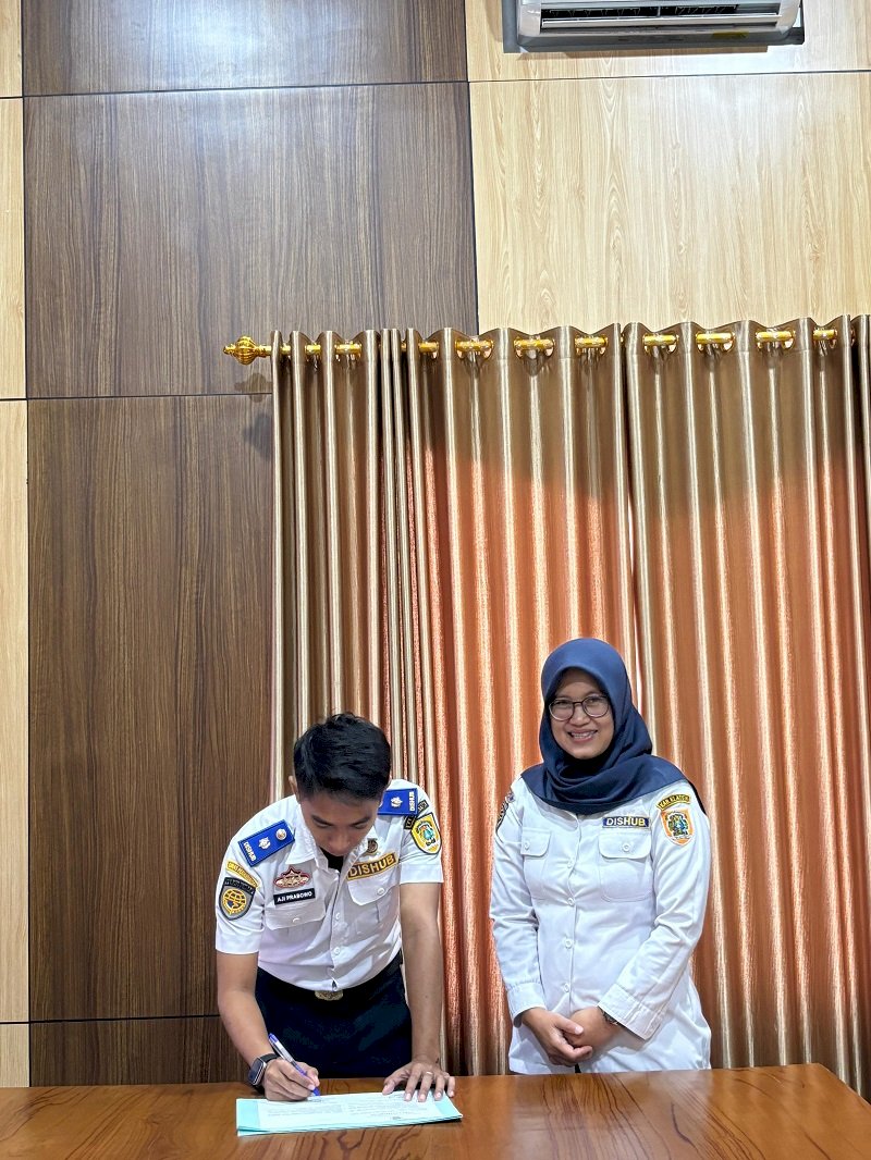 Penandatanganan Pakta Integritas Tahun 2025