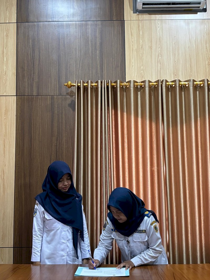 Penandatanganan Pakta Integritas Tahun 2025