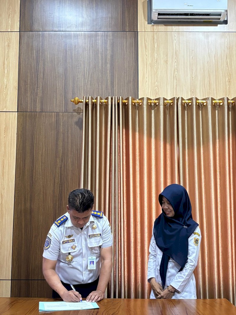 Penandatanganan Pakta Integritas Tahun 2025