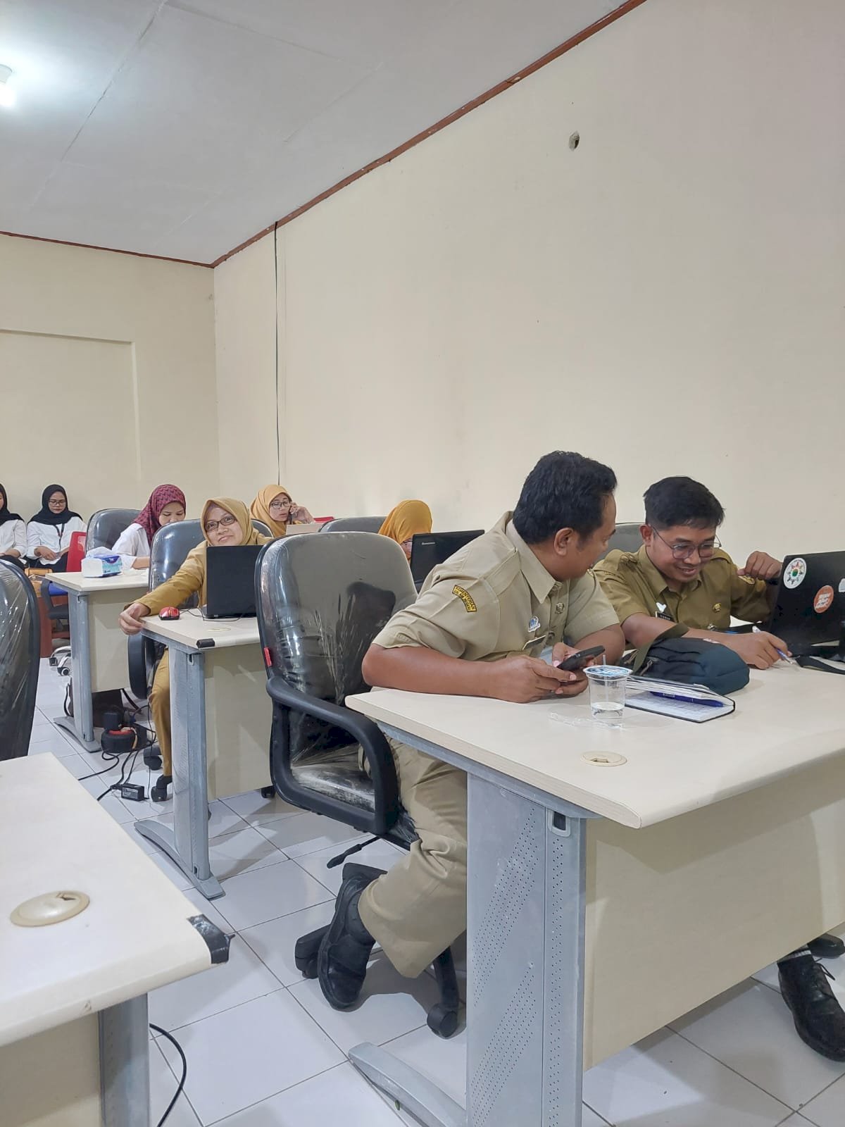 Pegawai Dishub Klaten Ikuti Sosialisasi dan Evaluasi Hasil Input Inovasi OPD