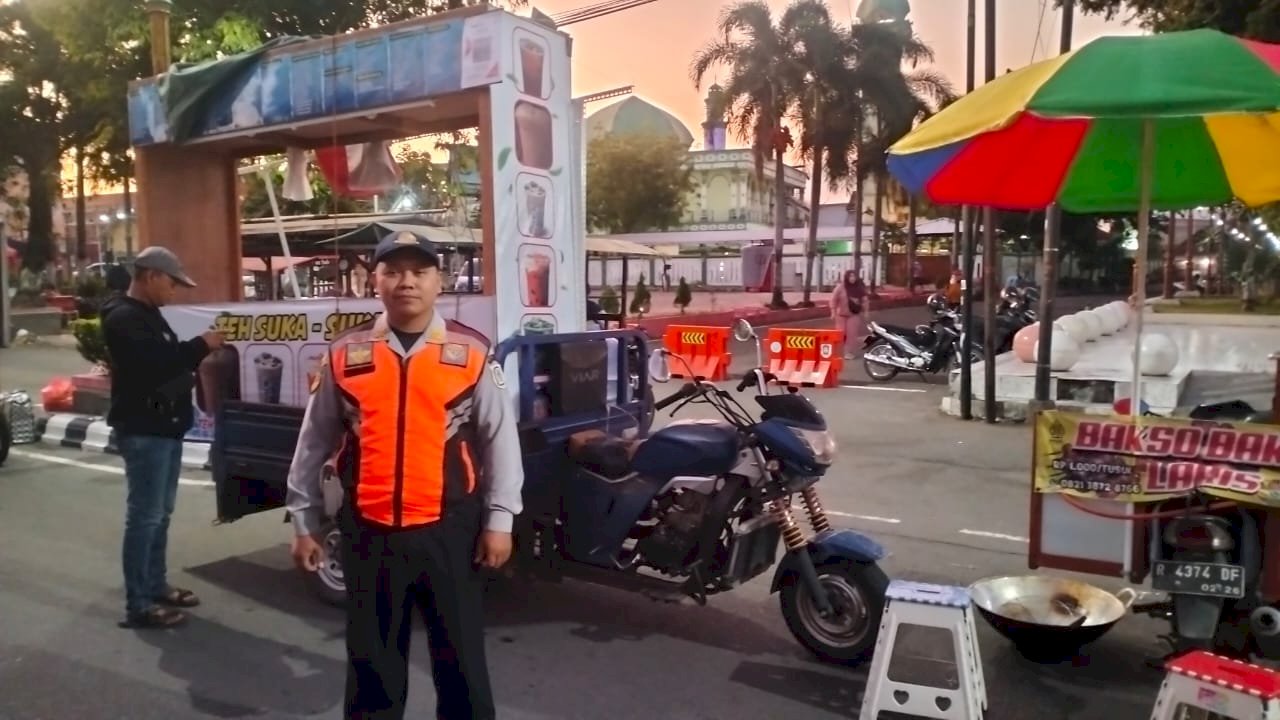 Car Free Day Klaten: Bupati Klaten Ikuti Senam Bersama Masyarakat