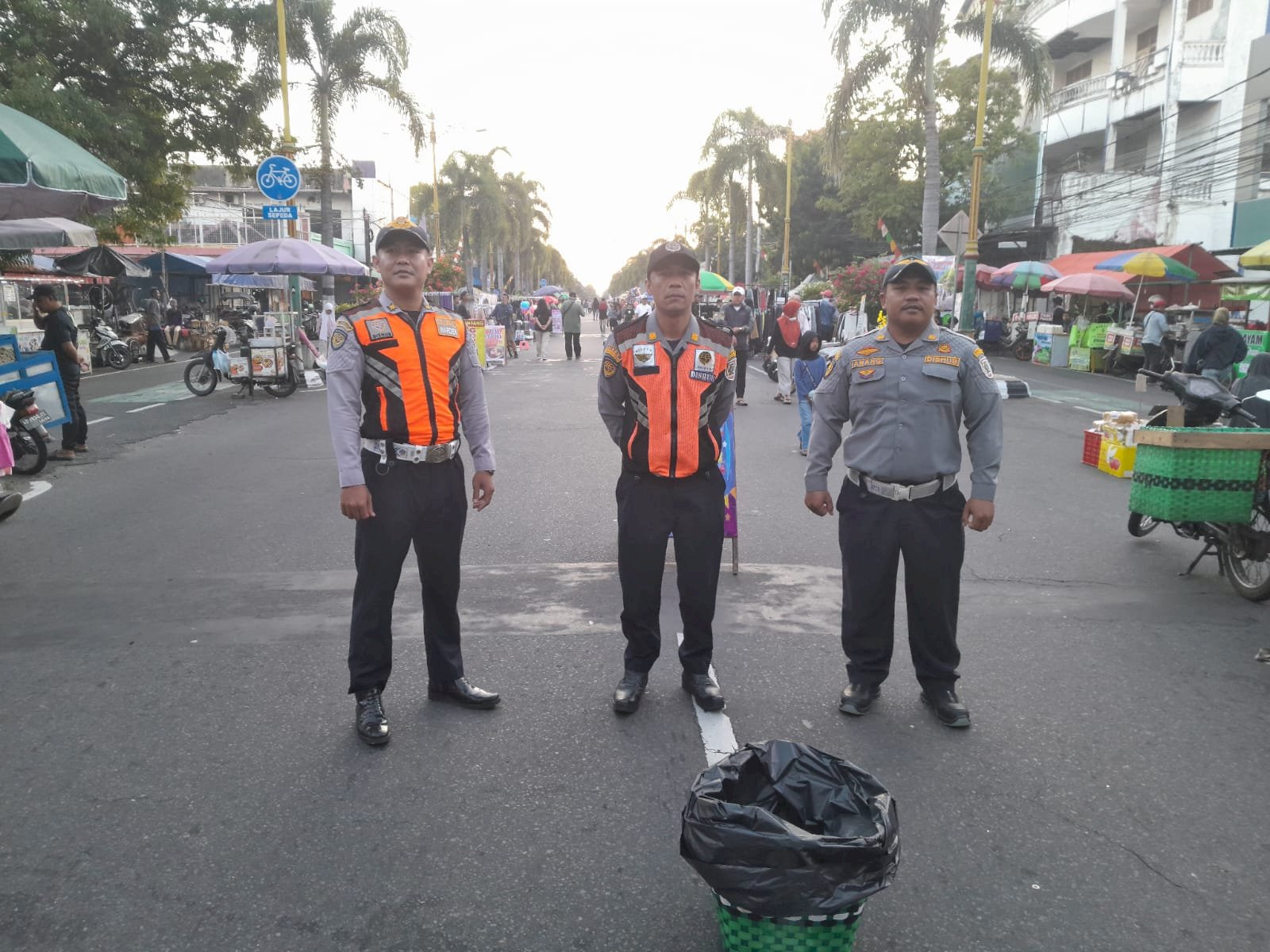 Car Free Day Klaten: Bupati Klaten Ikuti Senam Bersama Masyarakat