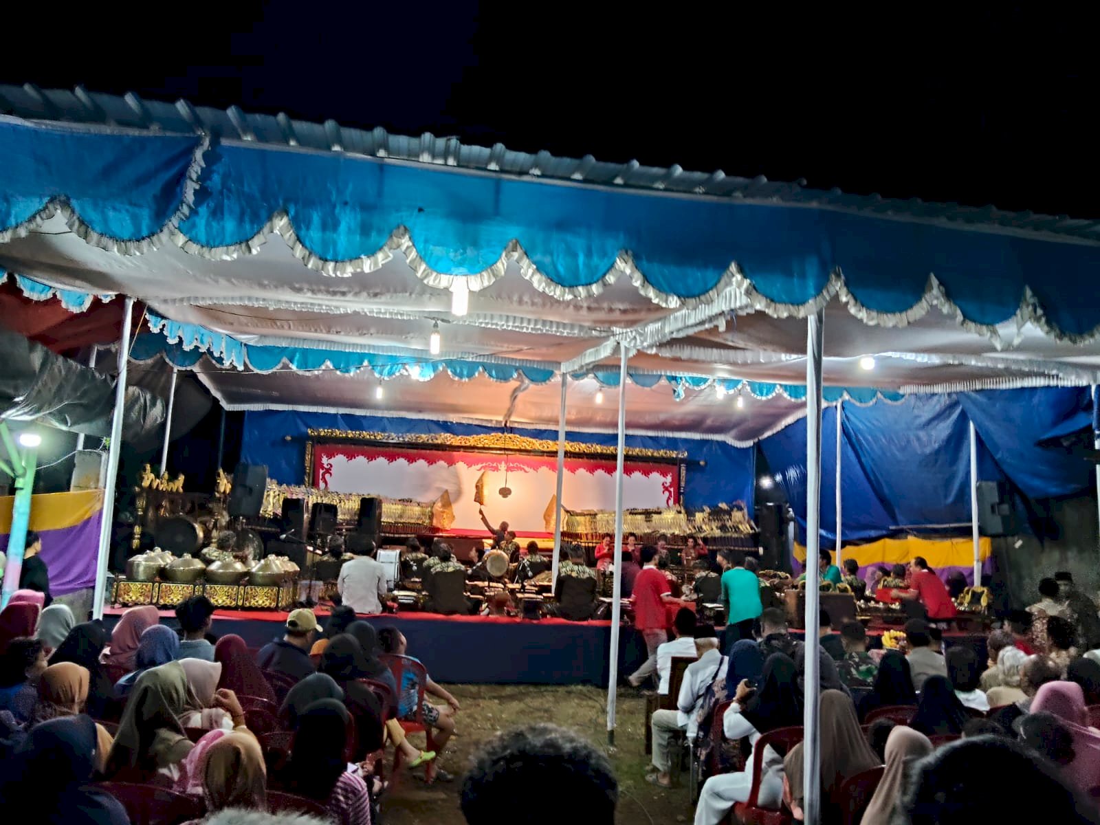 Pengawalan Bupati Klaten : Dinas Perhubungan Klaten untuk Pagelaran Wayang Kulit yang Meriah