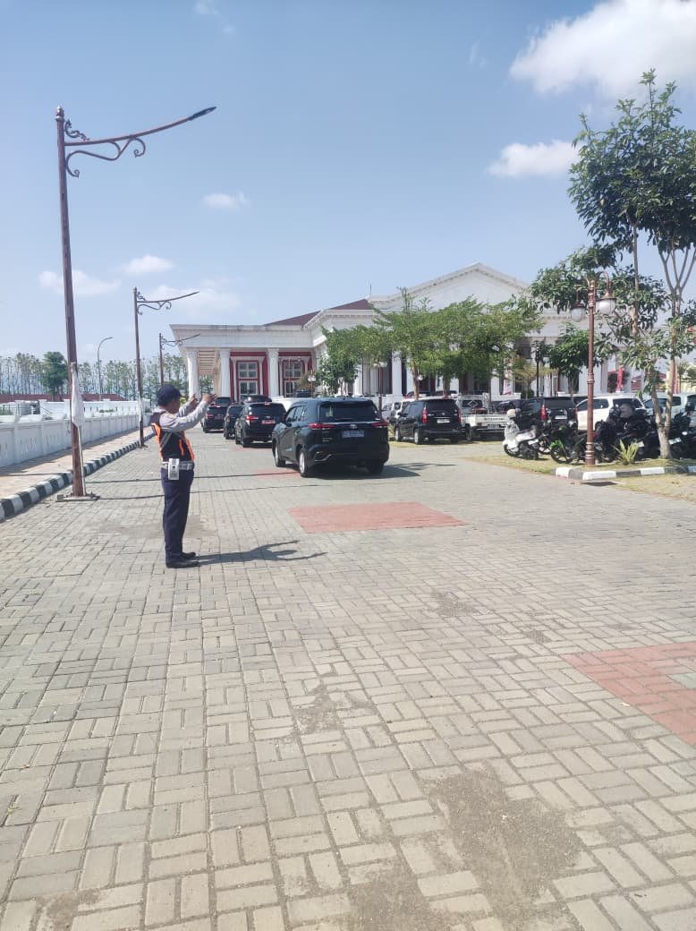Dishub Klaten Dukung Kelancaran Temu Donor Darah Sukarela ke-25 dengan Pengaturan Lalu Lintas dan Parkir di GBK