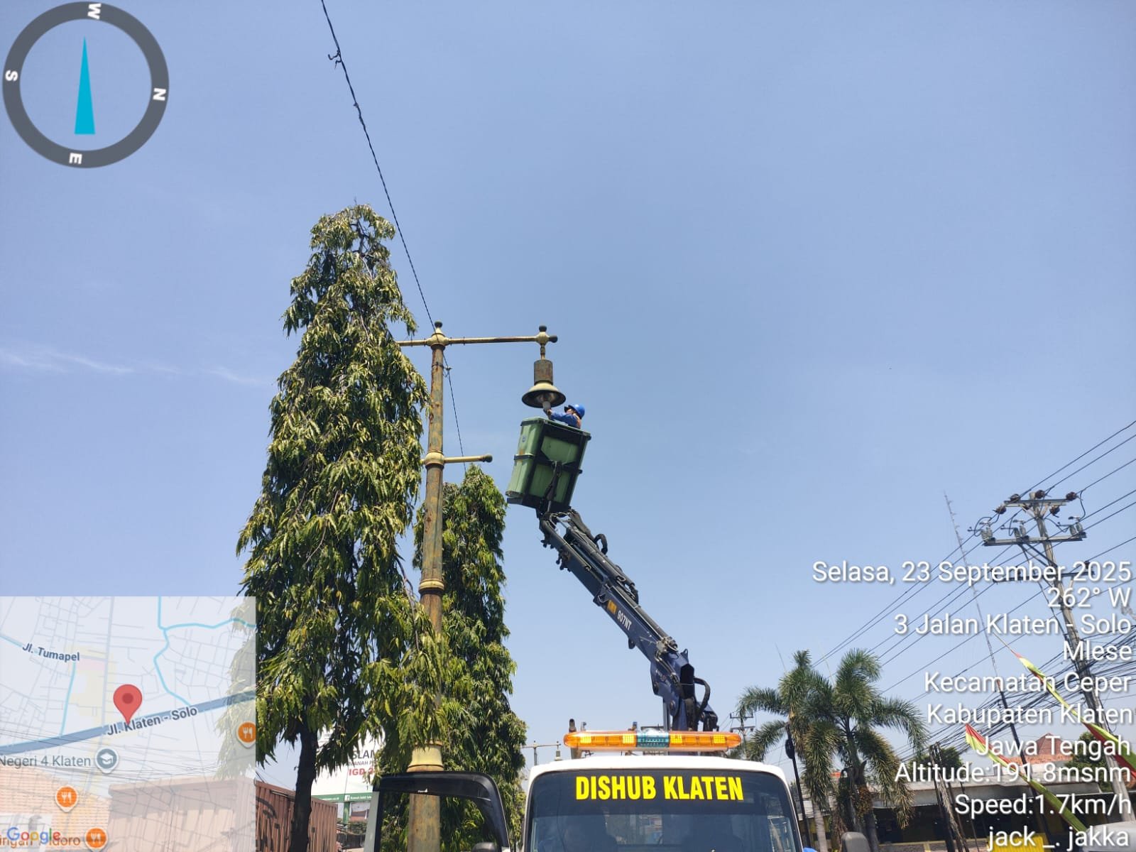 Pemeliharaan dan Peningkatan PJU di Ruas Al-Aqsha Hingga Perempatan RSI Sukses Dilaksanakan