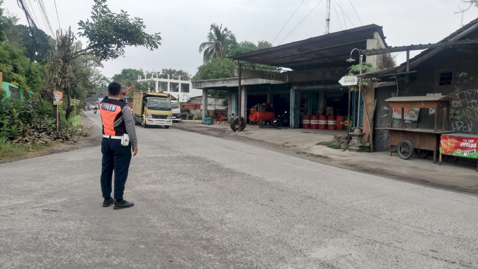 Penertiban Truk Golongan C di Kebonarum, Respons Cepat Aduan Lapormasbup