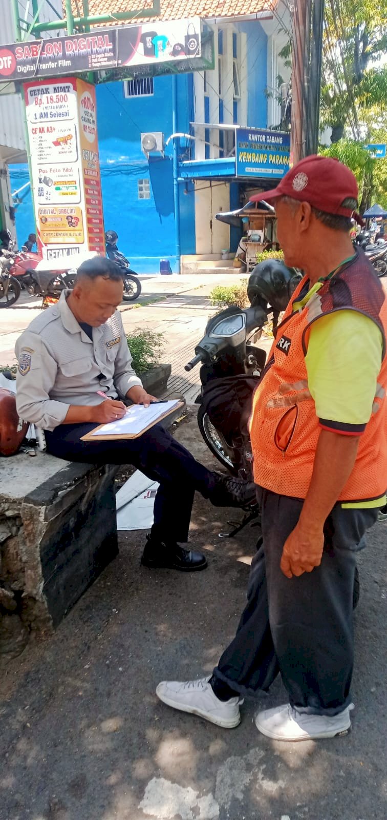 Menyelami Potensi Parkir Jalan Pemuda Tengah, Dishub Klaten Lakukan Pendataan Komprehensif