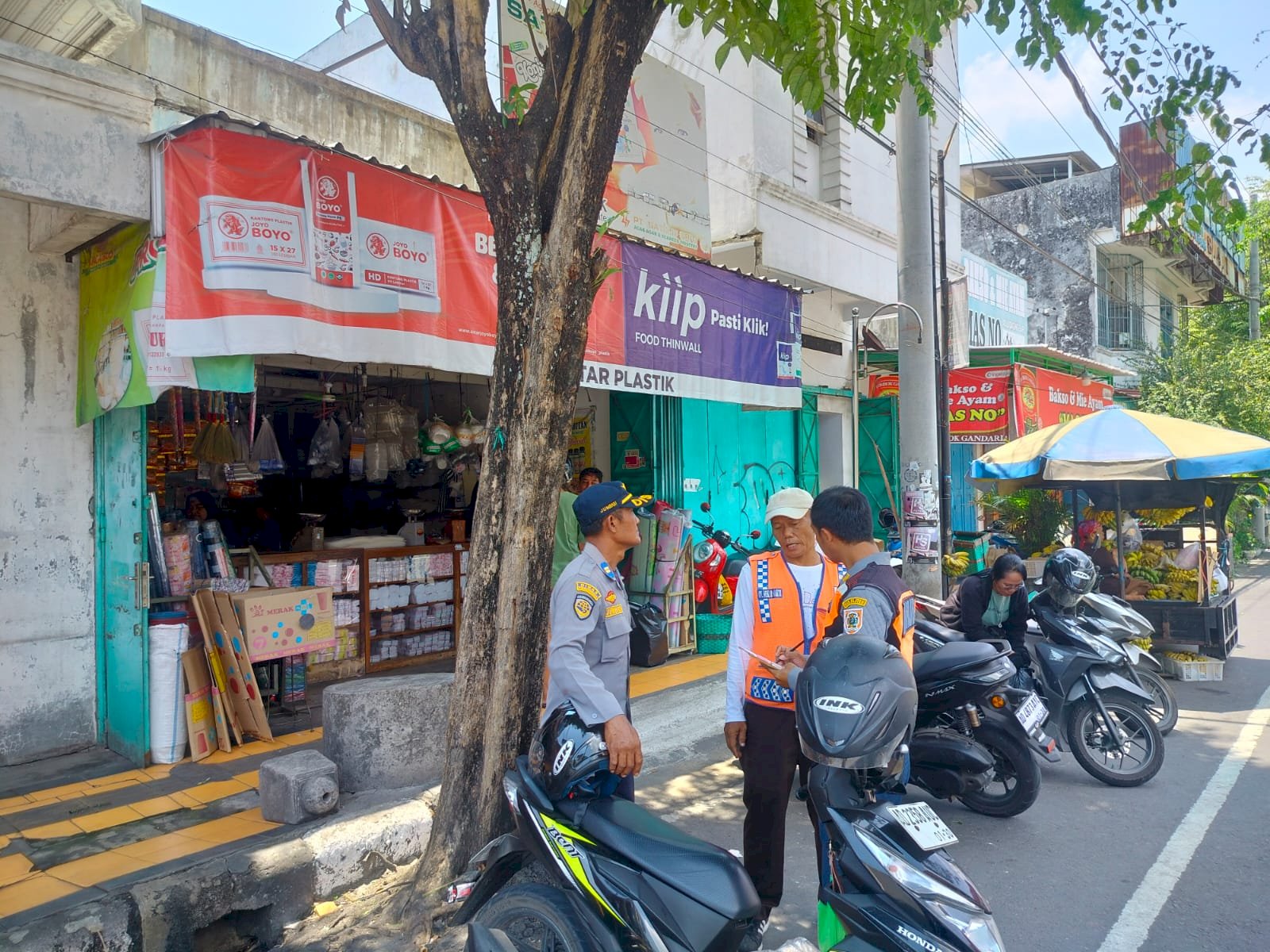 Optimalisasi Potensi Parkir Pasar Gede: Tim Dishub Klaten Lakukan Pendataan Kapling 18–20