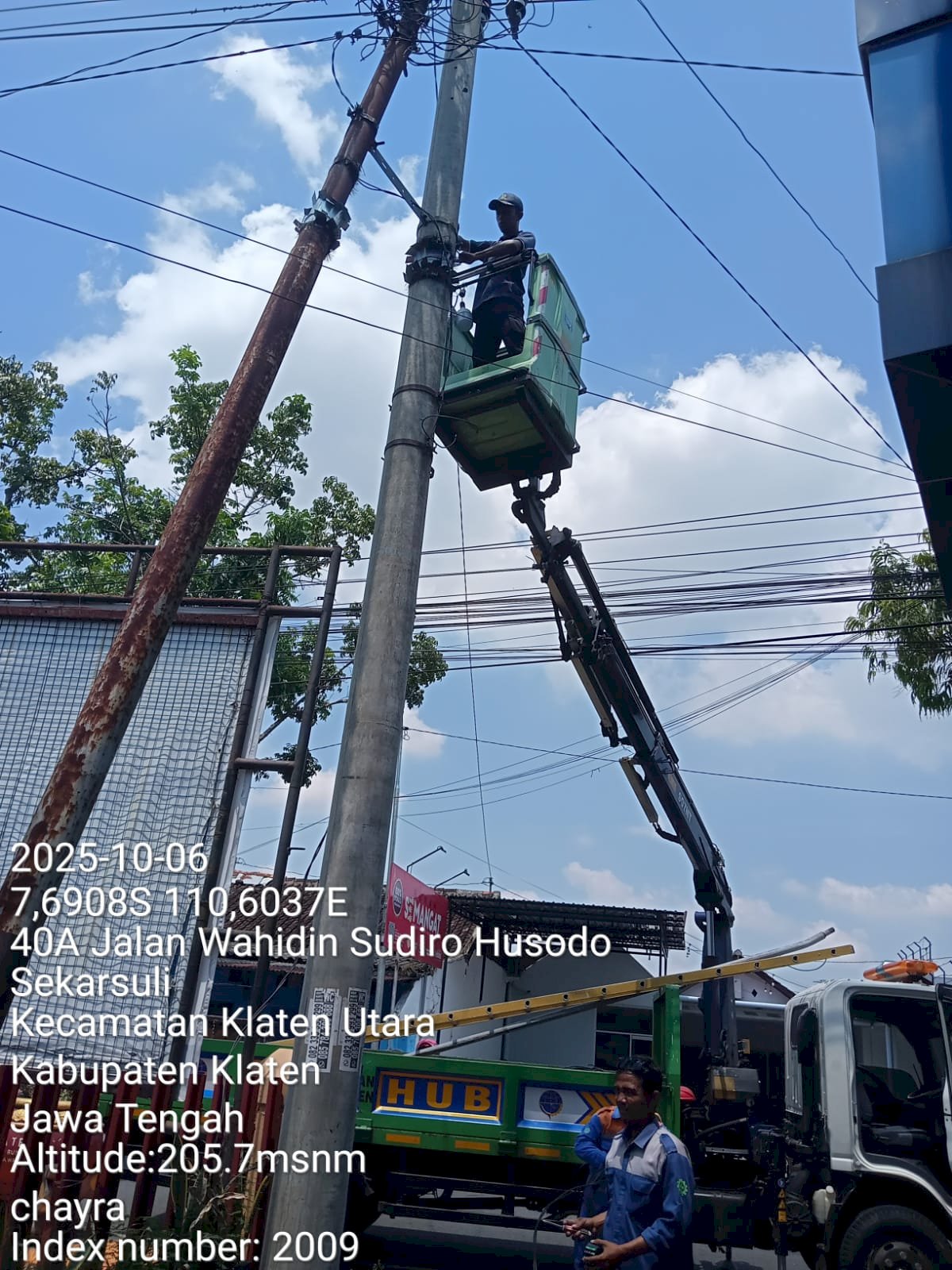 Dari Gelap ke Terang: Aksi Kilat Perbaikan PJU Ruas Bramen–SMK Leonardo