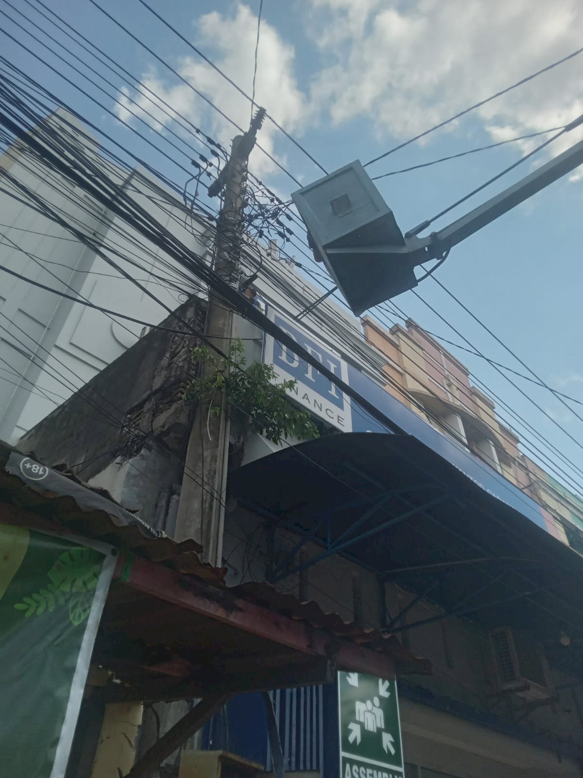 Sinar Baru PJU Jalan Veteran Kembali Mengudara