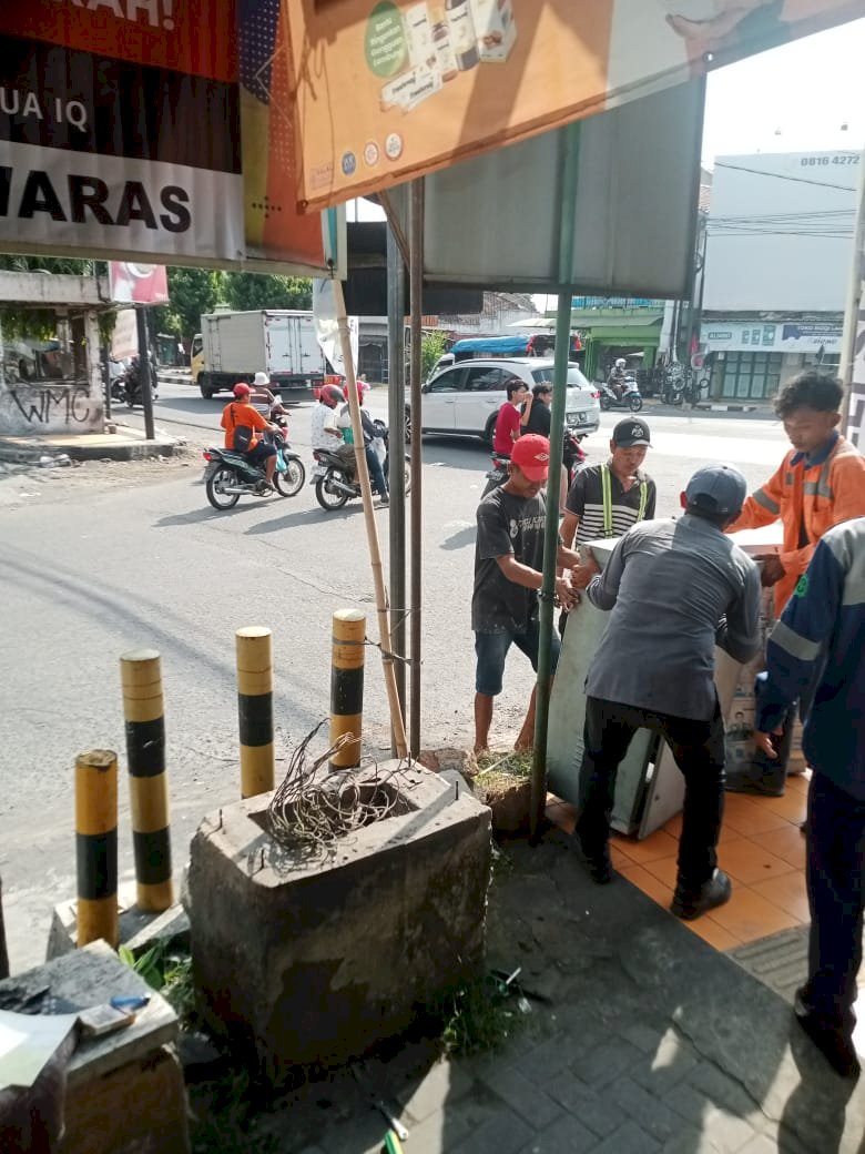 Dishub Klaten dan BPTD Jateng Tingkatkan Keamanan TL Delanggu dengan Penggantian Box Set Pesawat