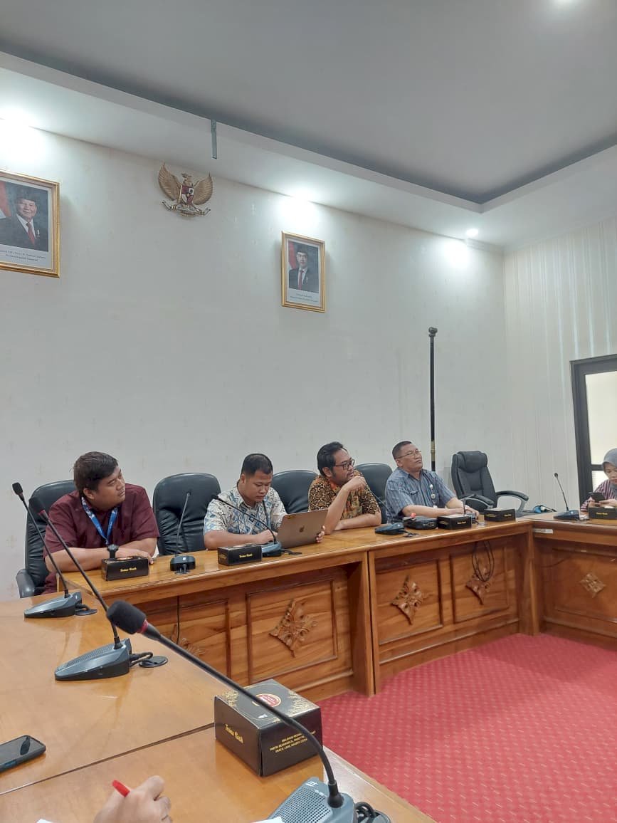 Siap - Siap Audit Teknologi Informasi Massal !!  Bimtek Jaringan Komputer memanas di Ruang Rapat Diskominfo Kab.Klaten
