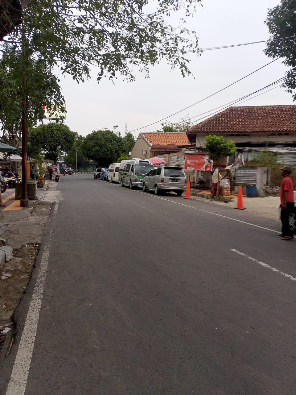 Bakso Idola Ramai Pengunjung! Tim Parkir Dishub Klaten Sigap Atur Lalu Lintas, Bebas Macet Sepanjang Hari